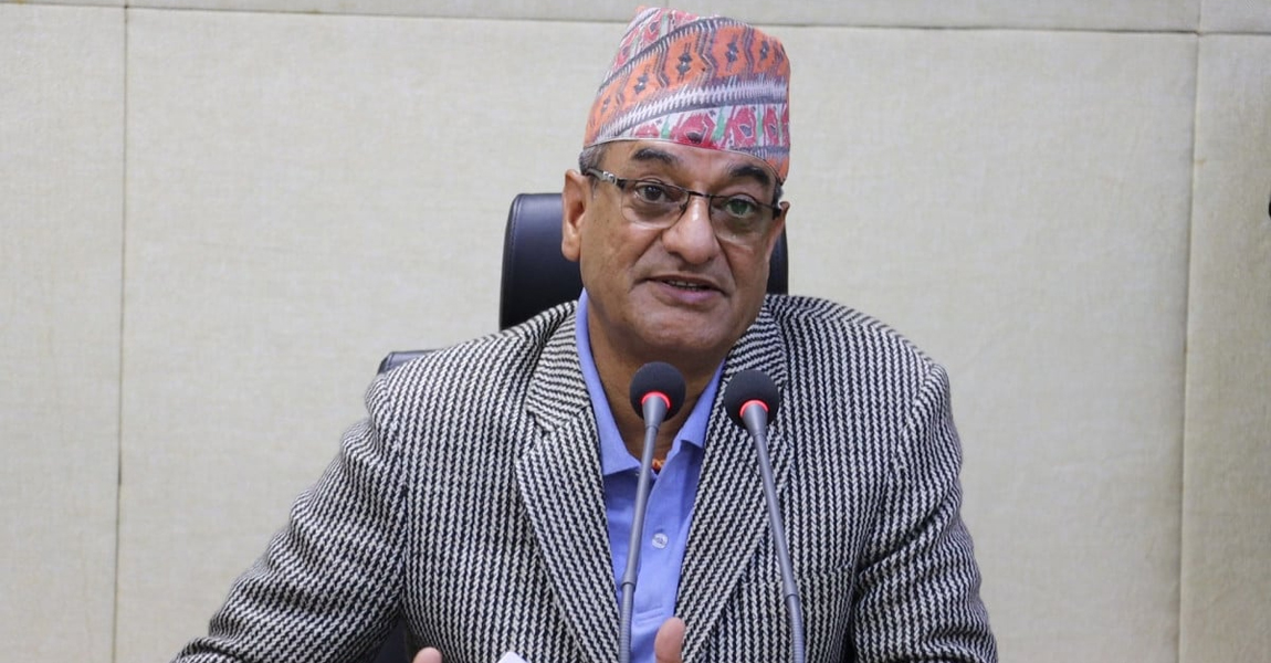 सरकार सञ्चालनमा समस्या छैन : गृहमन्त्री लेखक