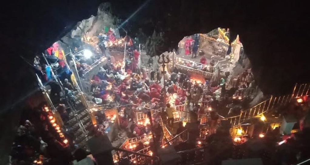 हलेसीमा रामनवमी मेला, बङ्गलादेशदेखि दक्षिण कोरियासम्मका भक्तजनको भिड