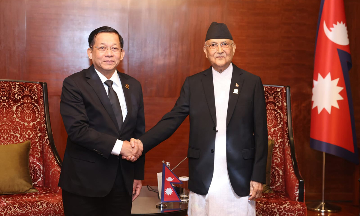 प्रधानमन्त्री ओली र म्यान्मारका प्रधानमन्त्री हलिङबीच भेट, के भयो कुराकानी ?