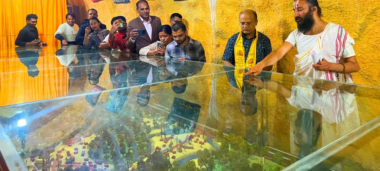 एक लाख बढी पर्यटकले दर्शन गरे शालिग्राम सङ्ग्रहालय