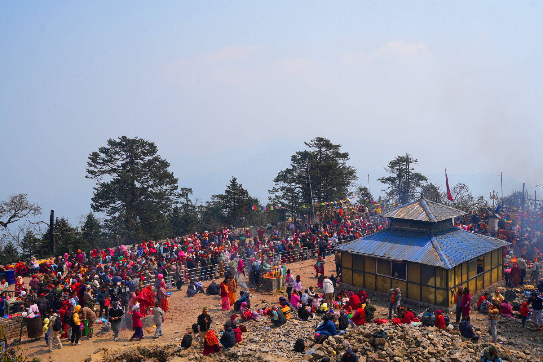 पाथीभरामा एकैदिन सात हजार बढी दर्शनार्थी