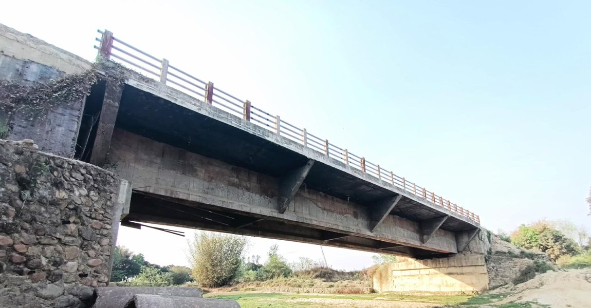 सप्तरीका १३ वटा पुल निर्माणको काम अन्तिम चरणमा