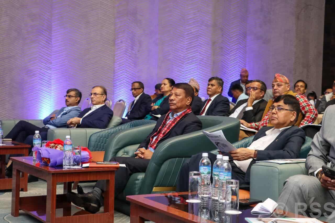 स्वदेशी उत्पादन वृद्धि र त्यसको प्रयोग गरेर आयातमुखी अर्थतन्त्र नियन्त्रण गरौँः उपप्रधानमन्त्री सिंह