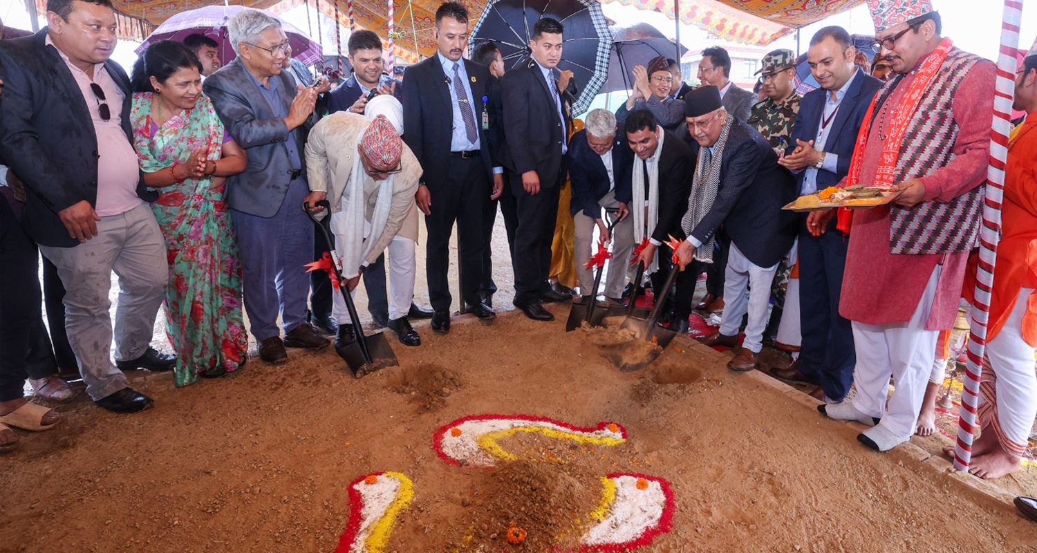 केपी ओलीले धुलिखेल पुगेर भने– स्वदेशमै केही हुन्छ, हुँदैछ भन्ने आशा पलाएको छ