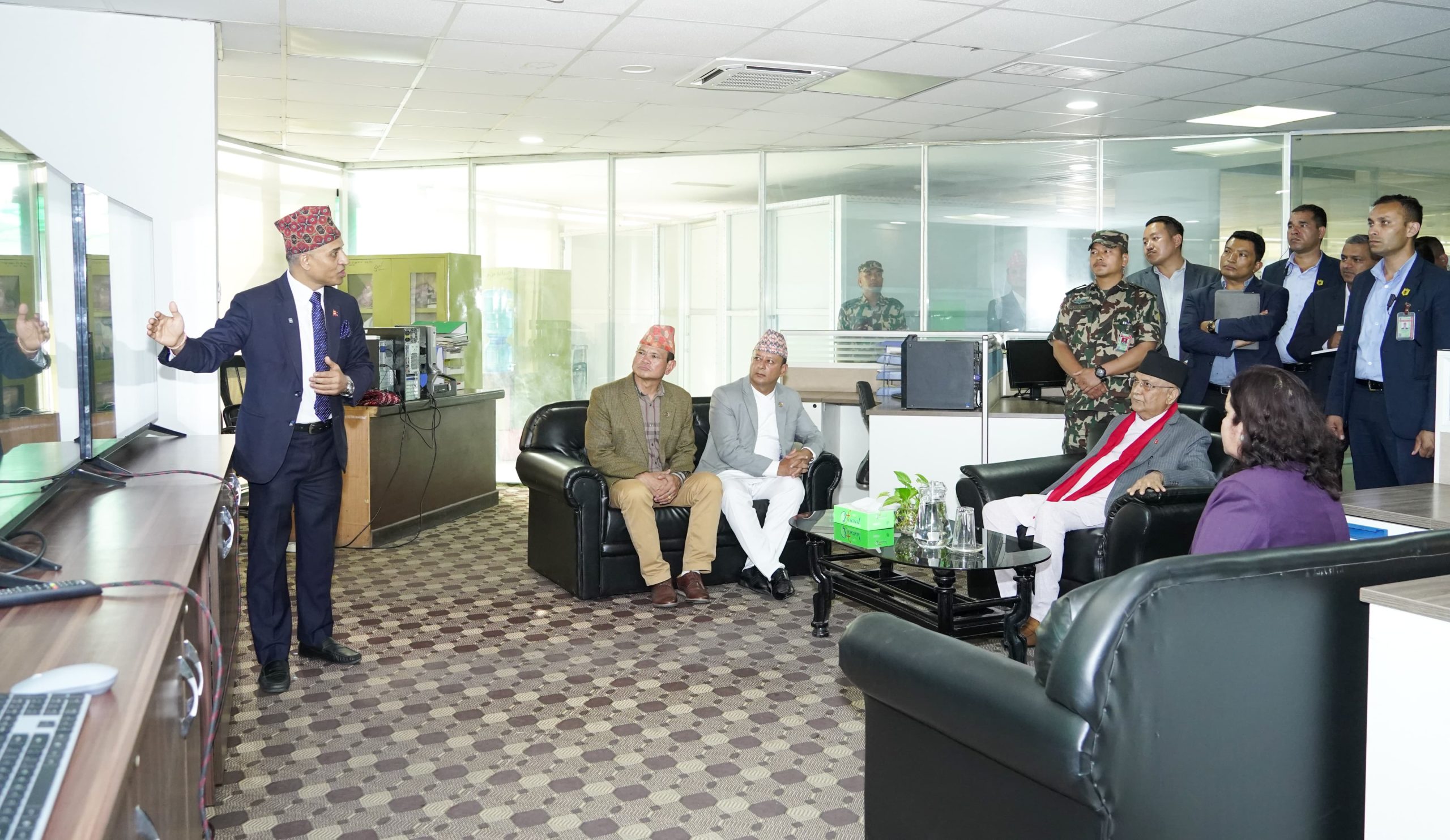 वडा तहसम्म मौसम पूर्वानुमान सूचना सम्प्रेषण गर्नेगरी काम भइरहेको छ : उर्जामन्त्री खड्का