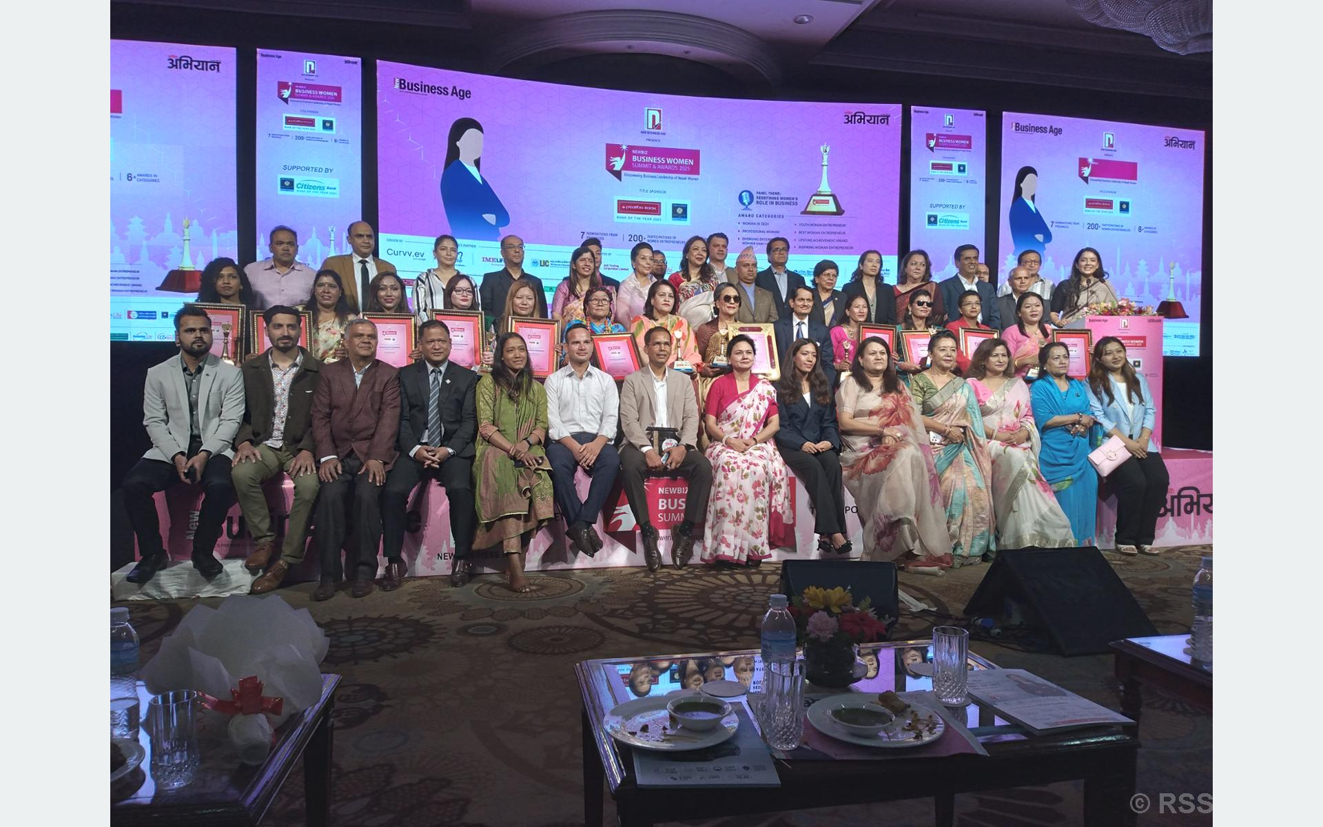 आभा शाह वर्षकै उत्कृष्ट महिला उद्यमी घोषित  