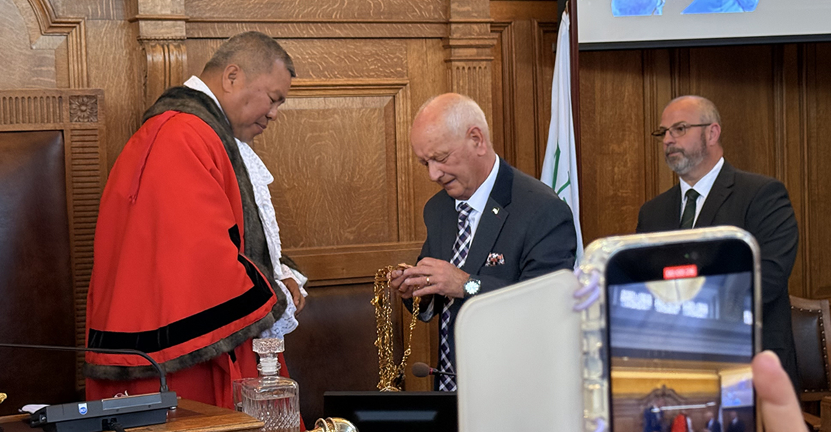 नेपाली मूलका भीम सारू बेलायतमा मेयर निर्वाचित