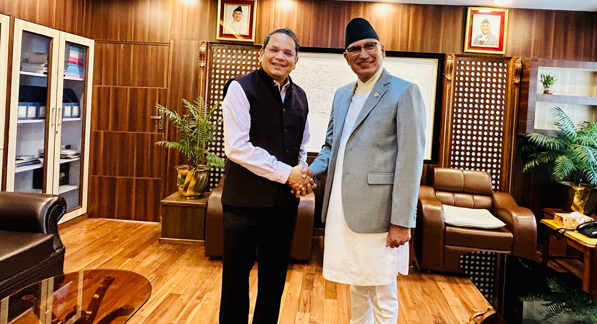 अर्थमन्त्री पौडेल र भाजपाका विदेश विभाग प्रमुख चौथाइवालेबीच भेटवार्ता