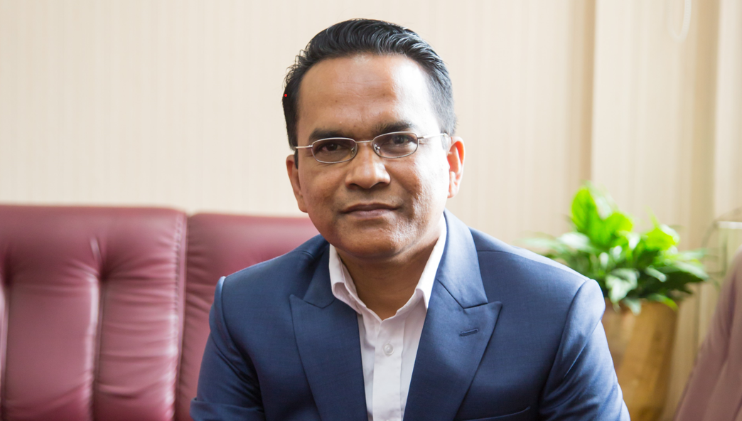 गभर्नर सफारिस समितिबाट विश्व पौडेलले दिए राजीनामा