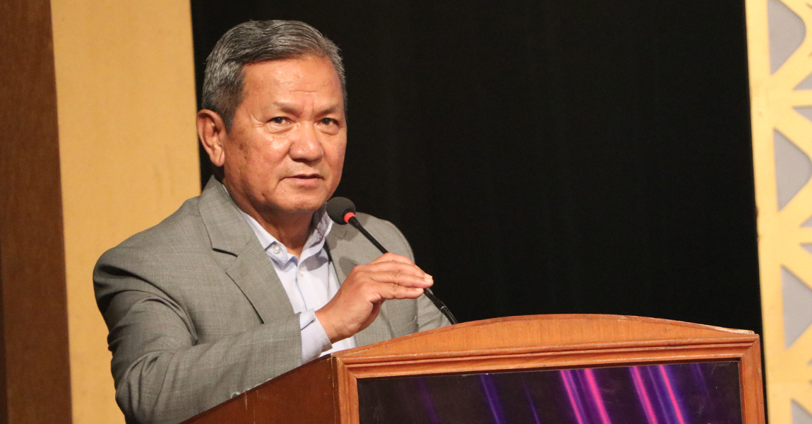 इमादार नेता र अनुशासित नागरिकको पहलबाट देश विकास हुन्छः मन्त्री गुरुङ