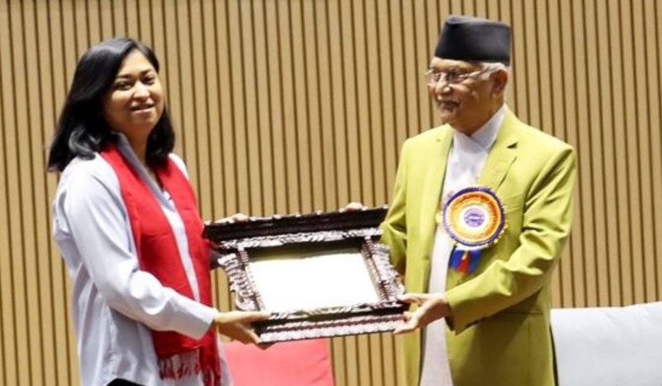 सञ्चार प्रविधि क्षेत्रमा सबैभन्दा बढी आयकर तिर्ने एनसेल सम्मानित