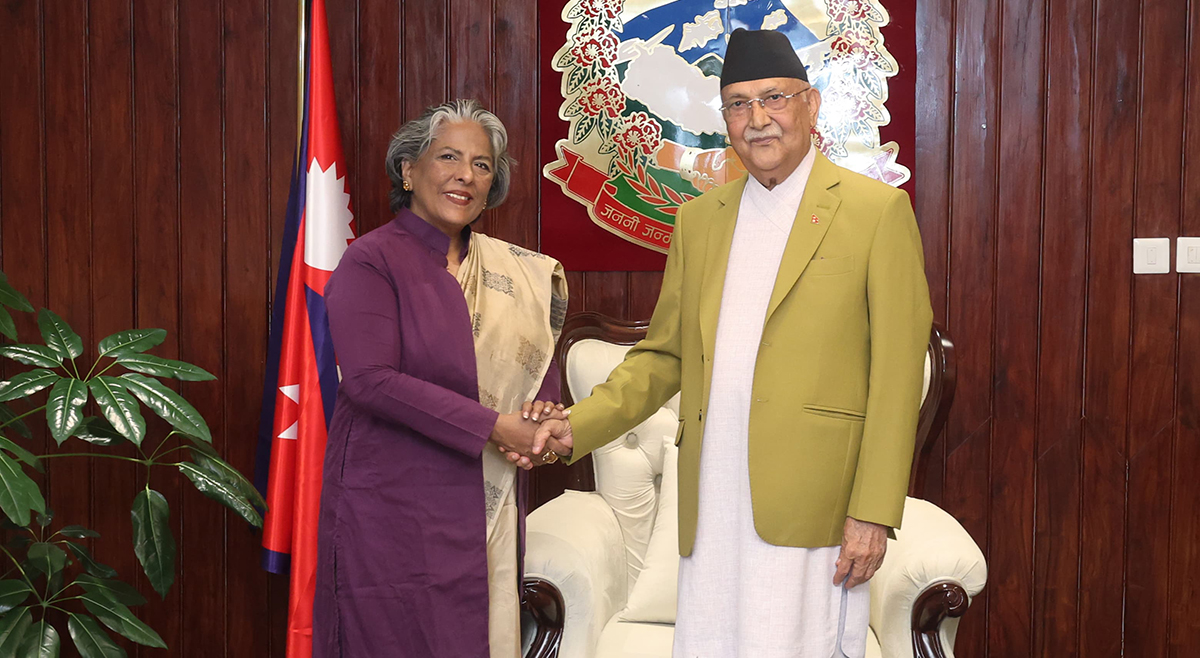 प्रधानमन्त्री ओलीसँग बङ्गलादेशकी समाजकल्याणमन्त्रीको भेट