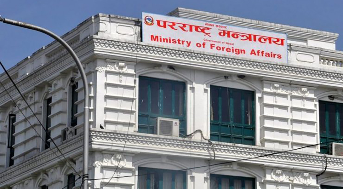 प्रधानमन्त्री ओलीको चीन भ्रमणले मुलुकको प्रतिष्ठामा थप अभिवृद्धि गर्न योगदान पुगेको छः  परराष्ट्र मन्त्रालय