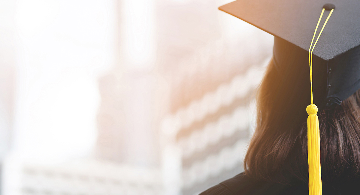 विद्यार्थीहरूको बढ्दो विदेश पलायन रोक्न के गर्न सकिन्छ ? यस्तो छ सरोकारवालाको सुझाव