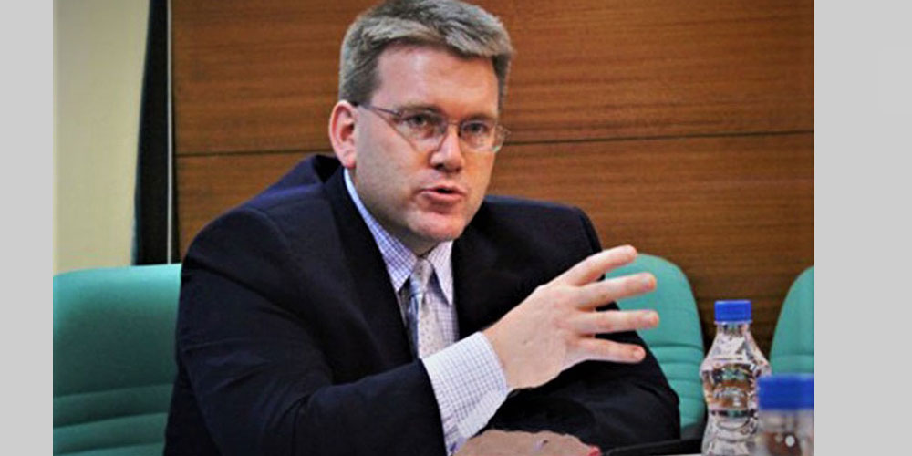 किन मुस्ताङ पुगे अमेरिकी राजदूत थम्पसन ?