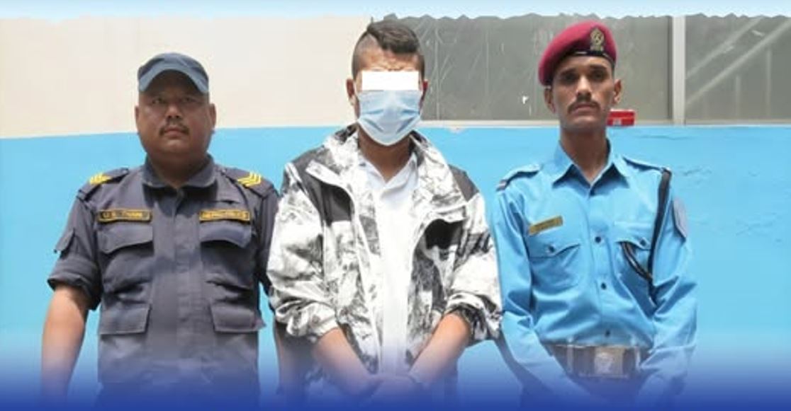 भाटभटेनीबाट रक्सी, चुरोट र काजु चोर्ने श्रेष्ठ पक्राउ