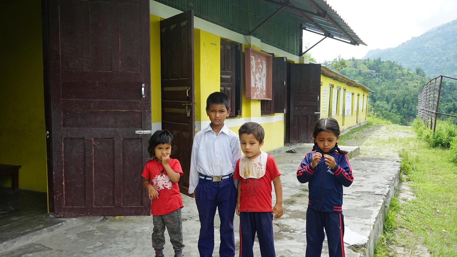 जहाँ शिक्षक, कर्मचारी र विद्यार्थी सङ्ख्या बराबर छ