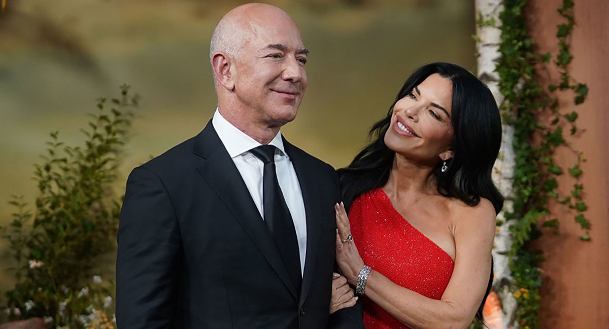 अमेजनका संस्थापक जेफ बेजोसको विवाहको किन हुँदैछ विरोध ?