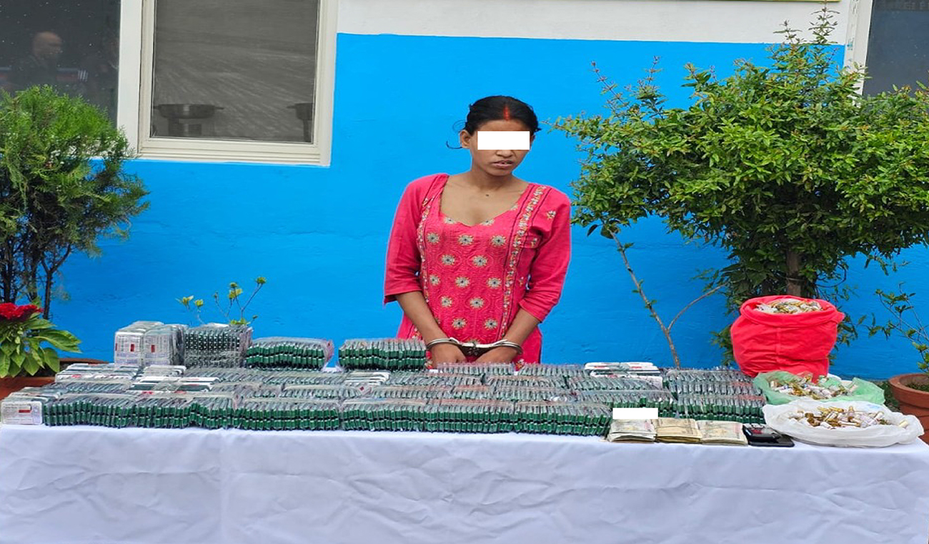 जब २० वर्षीया महिलाको डेरामा प्रहरी छिर्‍यो…