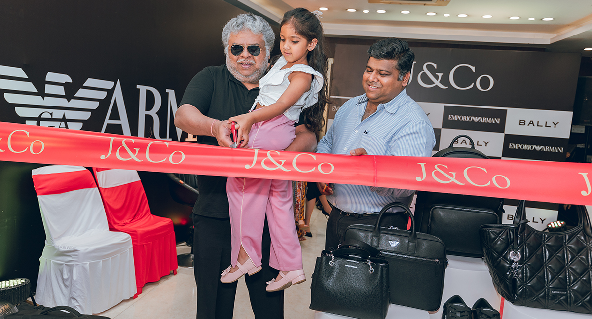 दरबारमार्गमा ‘जे एण्ड को’ को नयाँ लक्जरी स्टोर