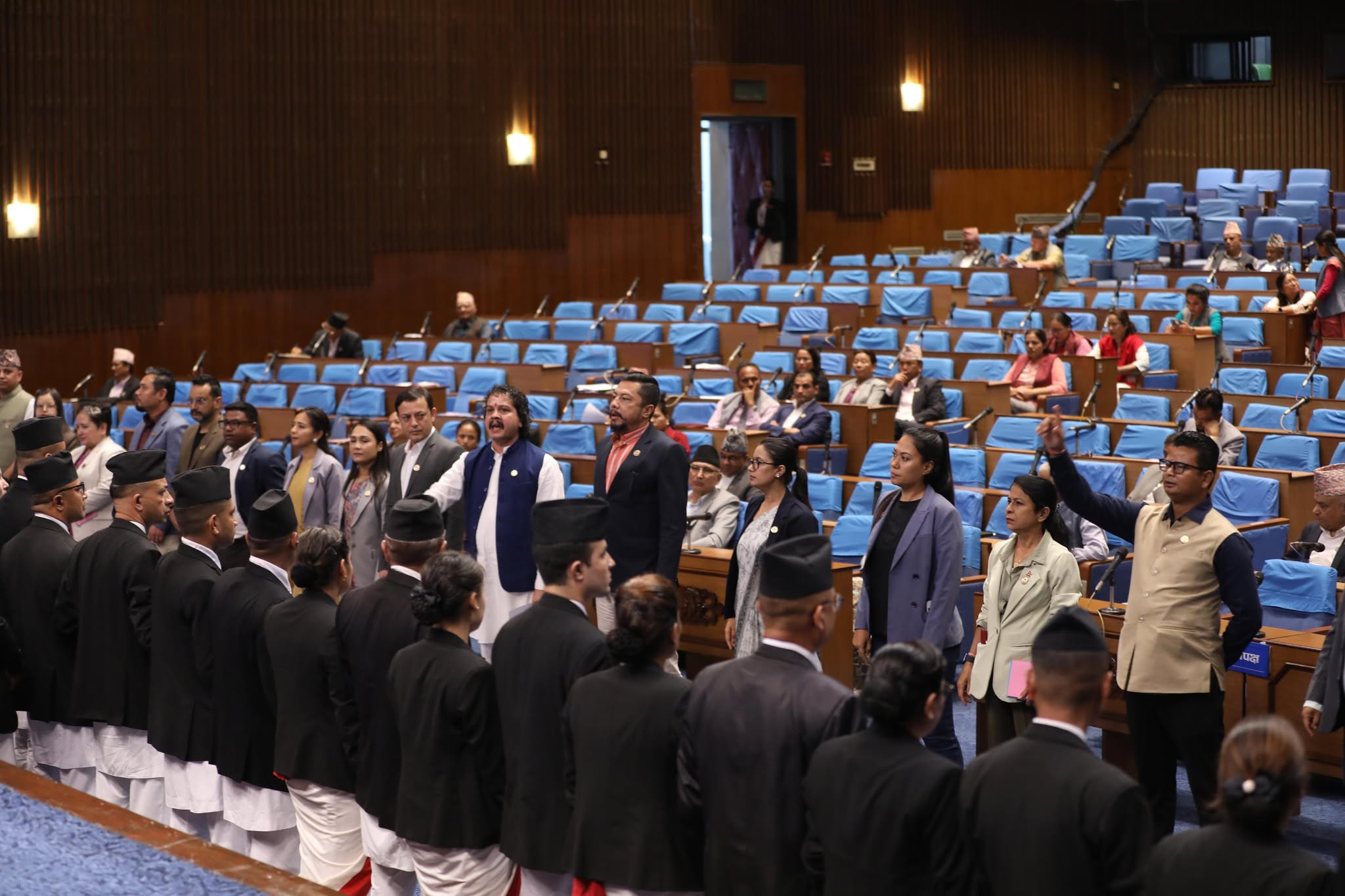 रास्वपाको नाराबाजीकाबीच विनियोजन विधेयक सर्वसम्मतिले स्वीकृत