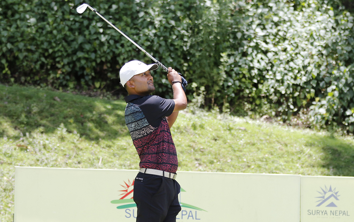 सूर्य नेपाल प्रिमियर गल्फ : तेस्रो दिन एमेच्योर राहुललाई एकल अग्रता
