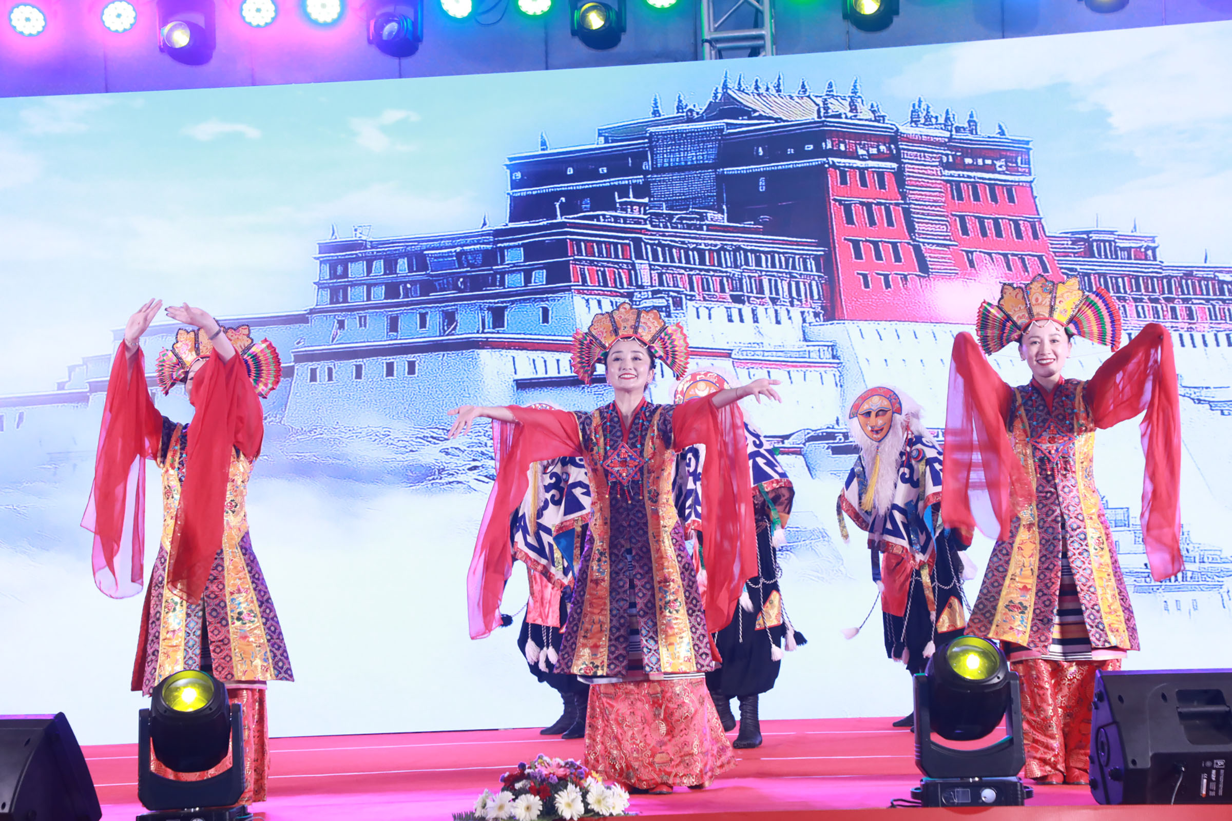 सिजाङ सांस्कृतिक सप्ताह सुरु