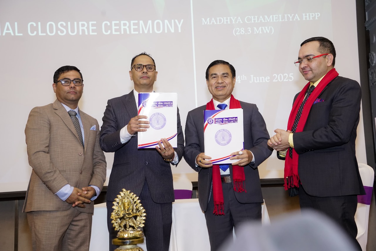 ‘टेक एण्ड पे’ को विषयलाई संशोधन गर्नेगरी छलफल भइरहेको छ : उर्जामन्त्री खड्का