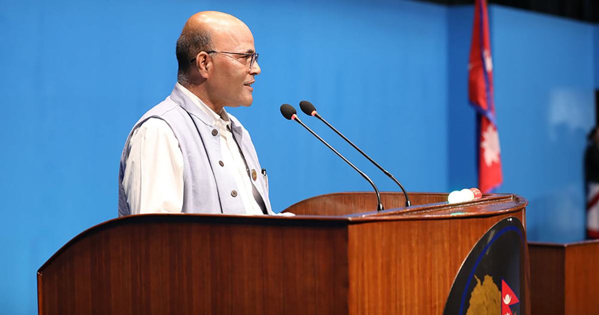 सांसद अमरेश सिंहले ‘७२ जिल्ला अन्य देशलाई दिऔँ’ भनेपछि… (भिडिओ)