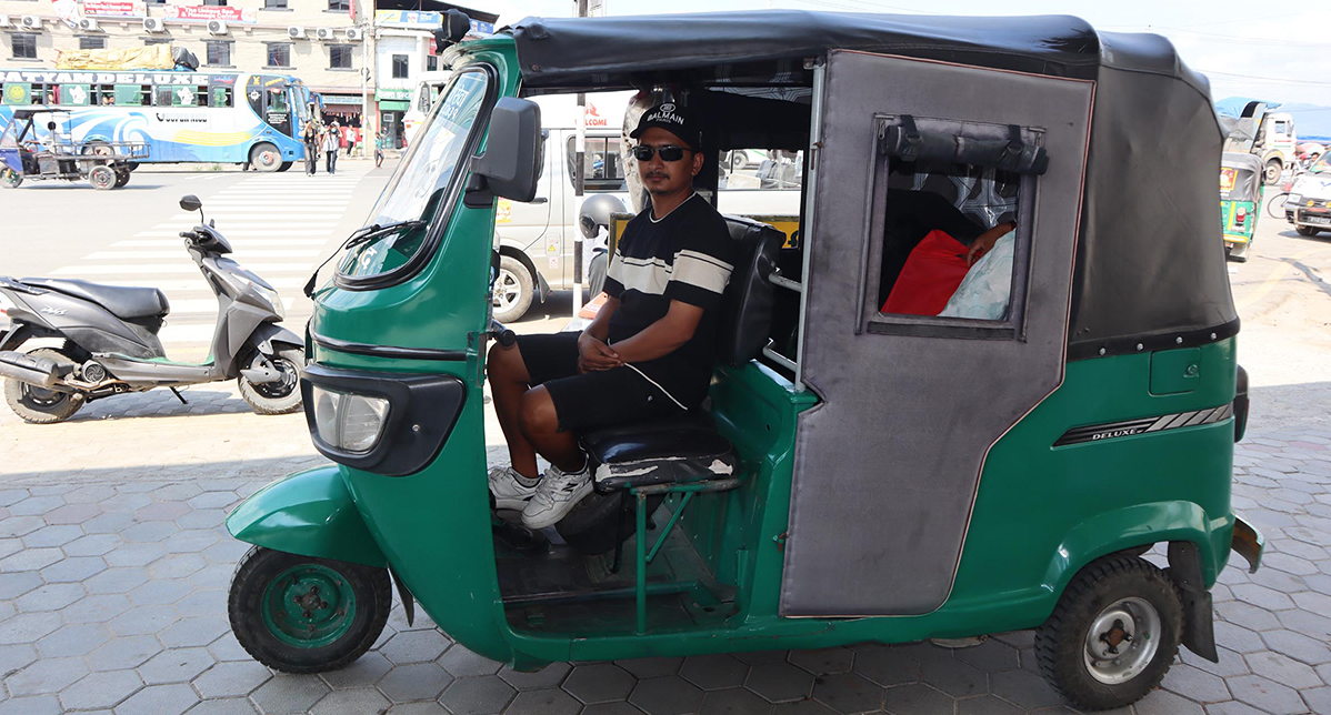 क्यान्सरका बिरामीलाई निःशुल्क अटोसेवा