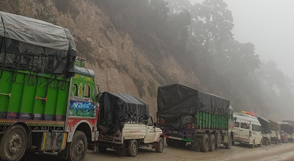 देशका यी प्रमुख सडक खण्ड अझै खुलेनन्