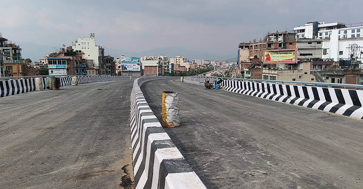 ग्वार्कोकाे फ्लाइओभरमा असार ६ गतदेखि गाडी गुड्ने, प्रधानमन्त्रीले उद्घाटन गर्ने