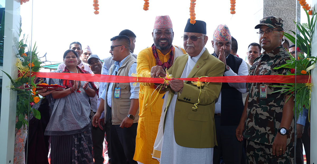 पैसा नभएकै कारण उपचार नपाउने अवस्था अन्त्य हुनुपर्छ : प्रधानमन्त्री