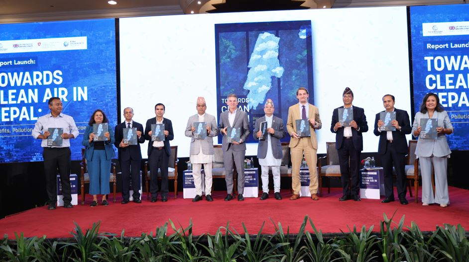 ‘स्वच्छ हावामा सास फेर्न पाउने वातावरण बनाऔँ’