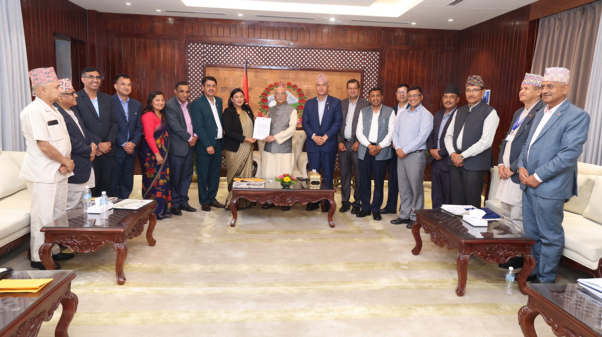 सहकारी महासङ्घले प्रधानमन्त्रीलाई भन्यो– नियमनका नाममा सङ्कुचन नगरियोस्