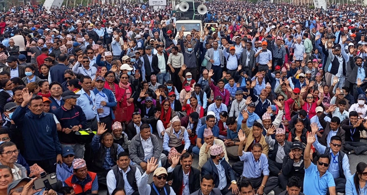 शिक्षक महासंघले फेरि दियाे आन्दोलनकाे चेतावनी