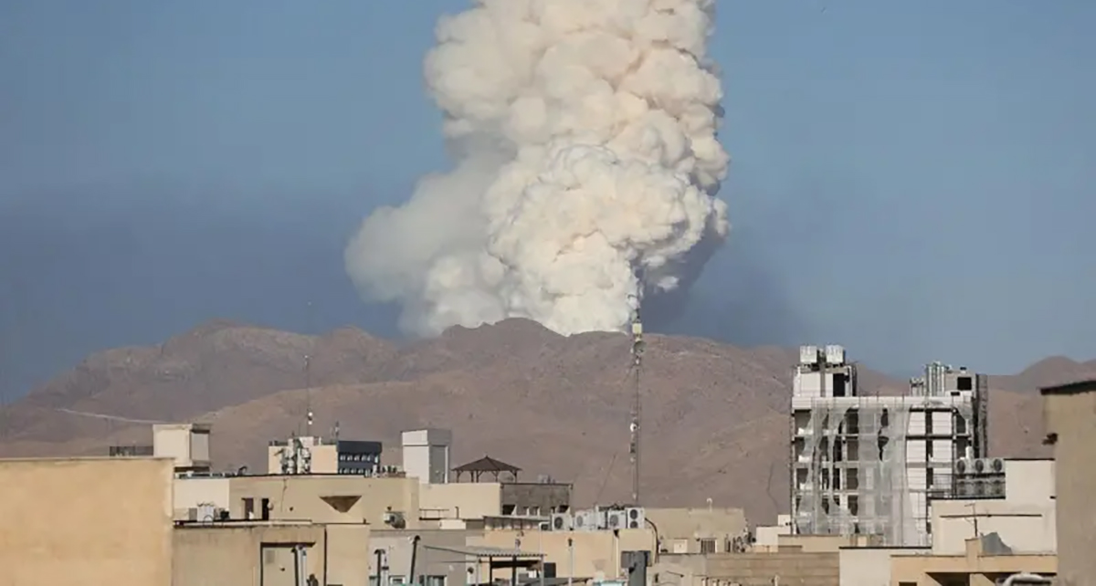 इरानका तीन आणविक स्थलमा अमेरिकाले खसाल्यो बम