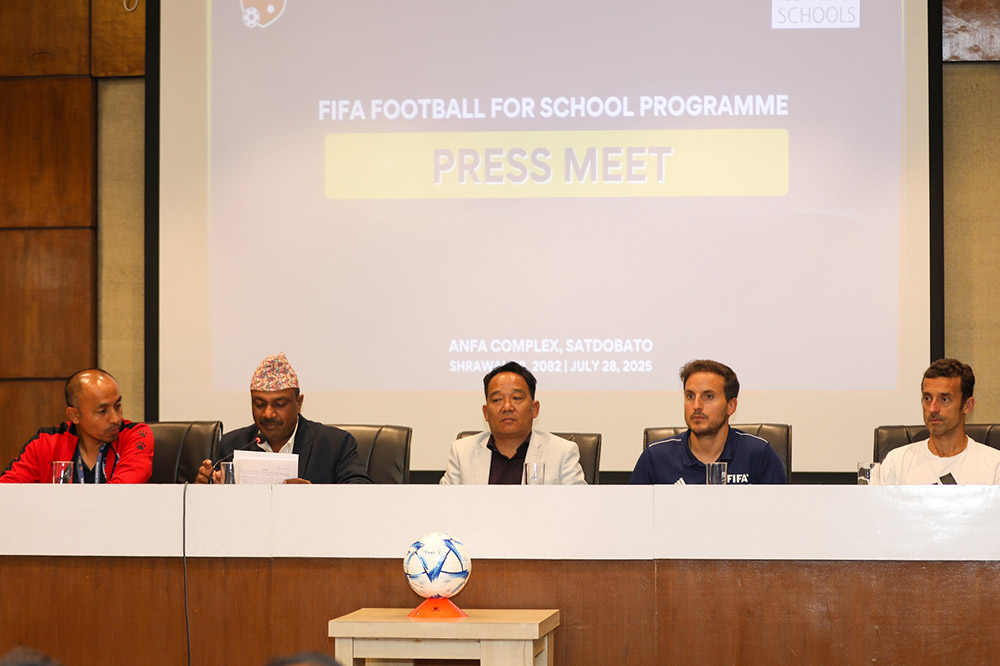 फिफा फुटबल फर स्कुल्स कार्यक्रम साउन १५ गते शुभारम्भ हुदै