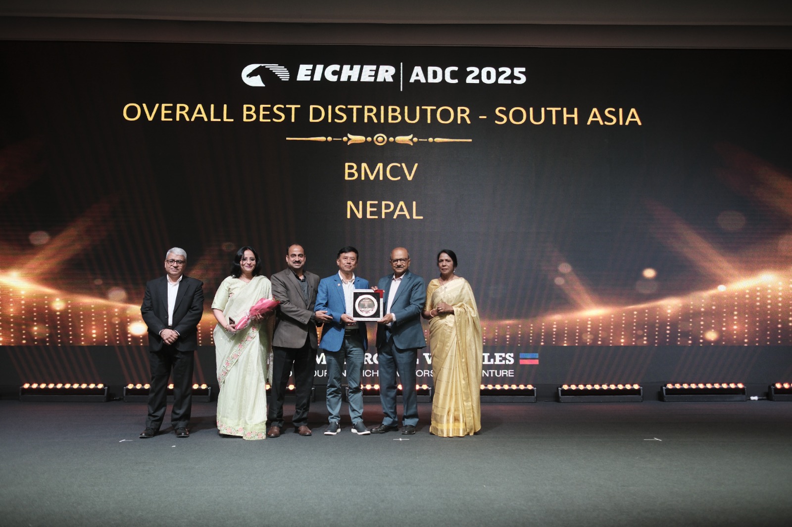 बतास एमएडब्ल्यू कमर्सियल भेहिकललाई भोल्भो आइसरको ‘सर्वश्रेष्ठ वितरक’को उपाधि