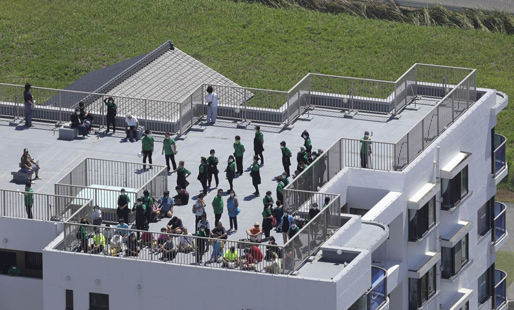 सुनामीको चेतावनीपछि जापानमा १९ लाख भन्दा बढी मानिलाई सुरक्षित स्थानमा जान उर्दी