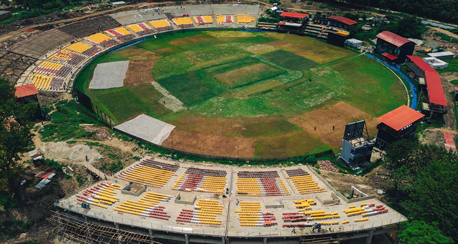 अन्तिम चरणमा टीयू क्रिकेट मैदानको स्तरोन्नति, फ्लड लाइट र कुर्सी राखेपछि कस्तो देखियो (फोटो फिचर)
