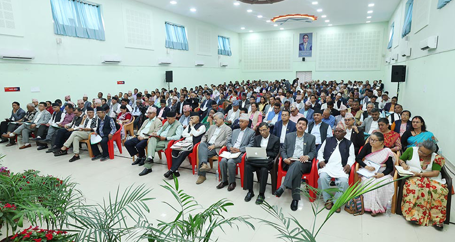 एमालेको केन्द्रीय कमिटीको बैठक सुरू (फोटो फिचर)