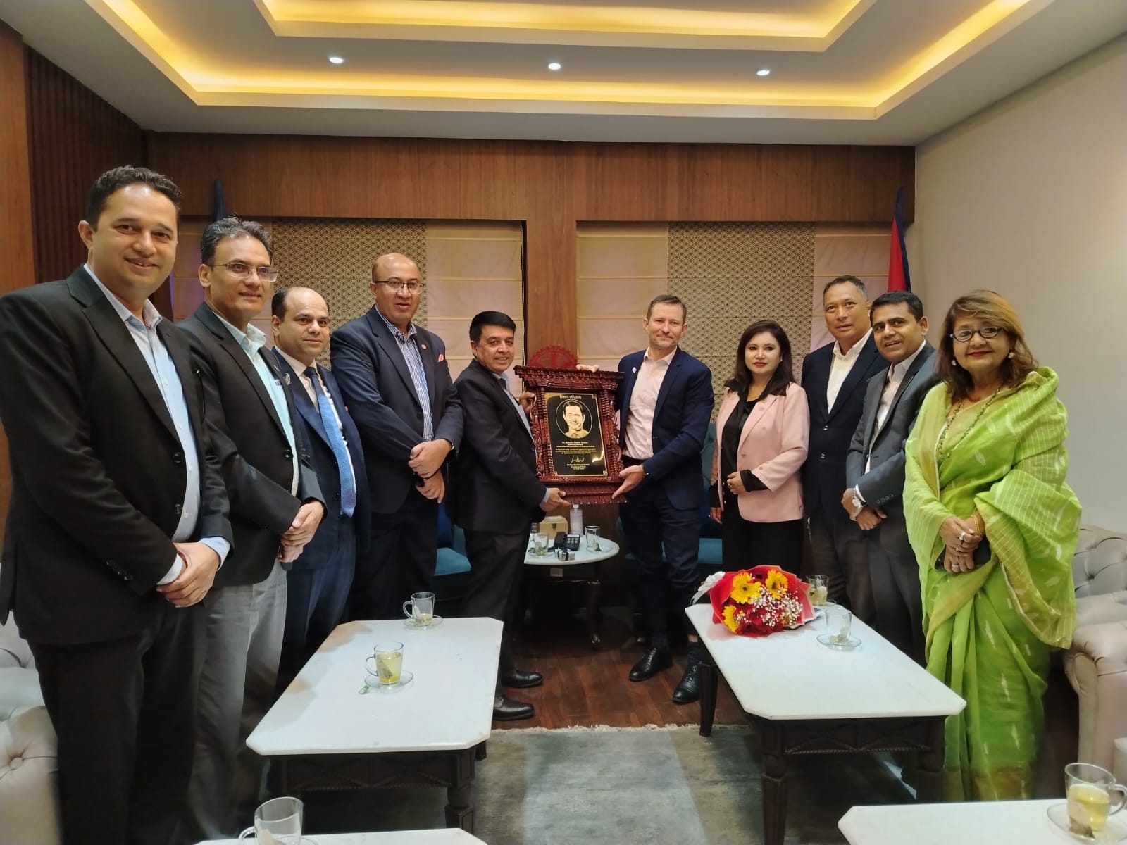 आइओइ महासचिव सान्तोस र महासंघका अध्यक्ष पदाधिकारीबीच भेटवार्ता