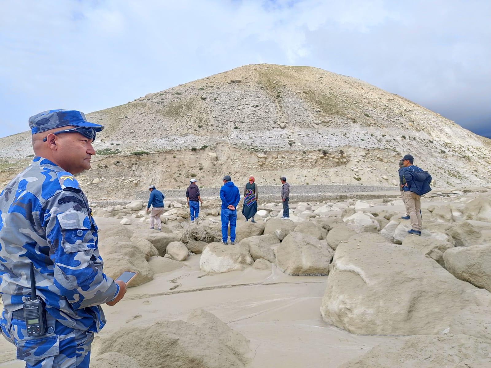 अकल्पनीय बाढीले सात पुल बगाउँदा डेढ करोडभन्दा बढीको क्षति