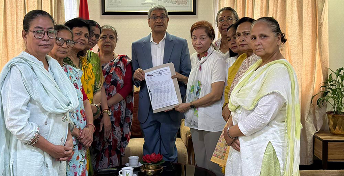 छाउगोठ बनाउने र बस्न बाध्य पार्नेलाई सरकारी सुविधामा पुनर्विचार गर्छौं : गृहमन्त्री