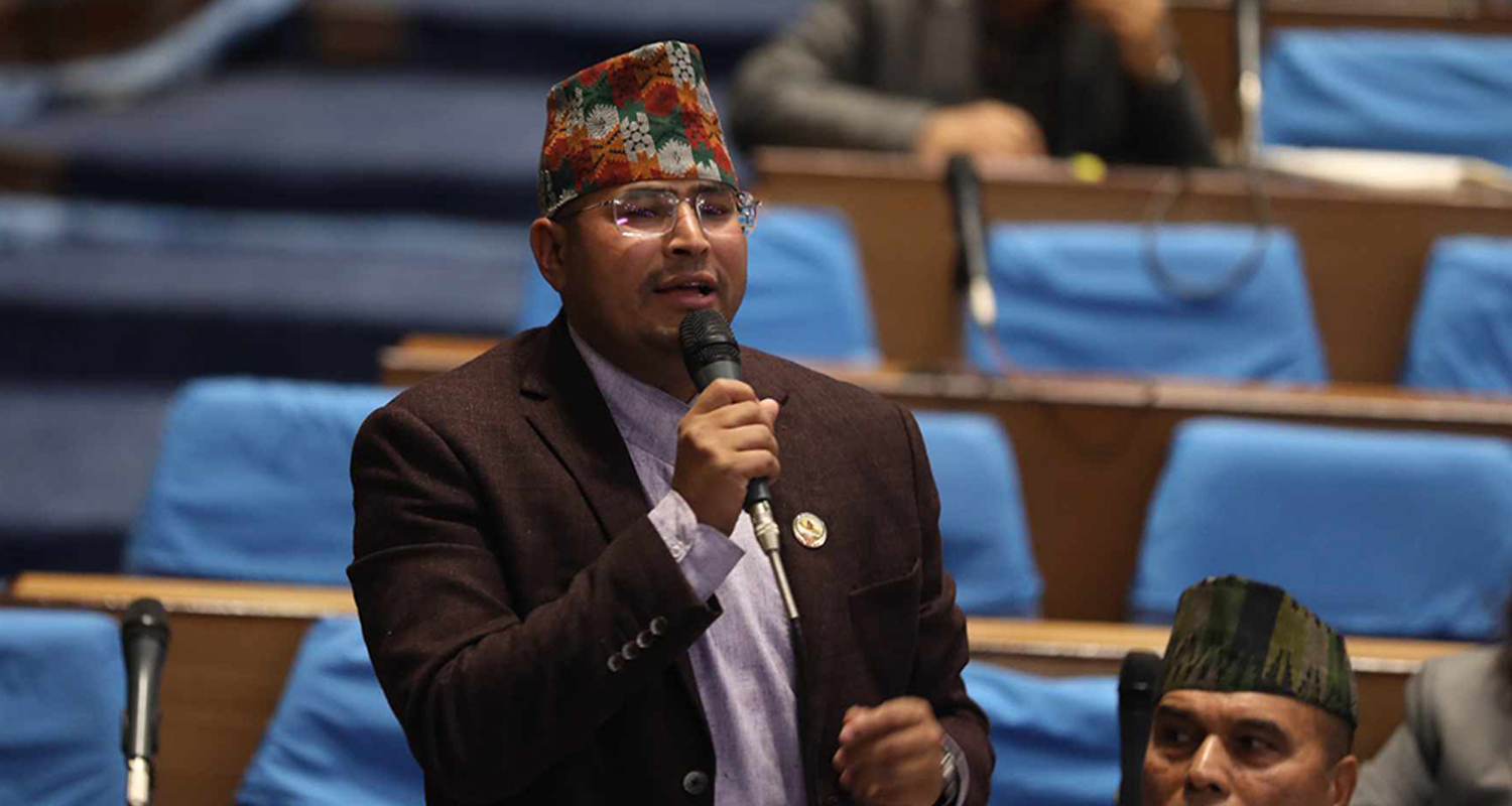 राजीनामा दिएका मन्त्री गुप्तालाई पक्राउ गर्न ज्ञानेन्द्र शाहीको माग