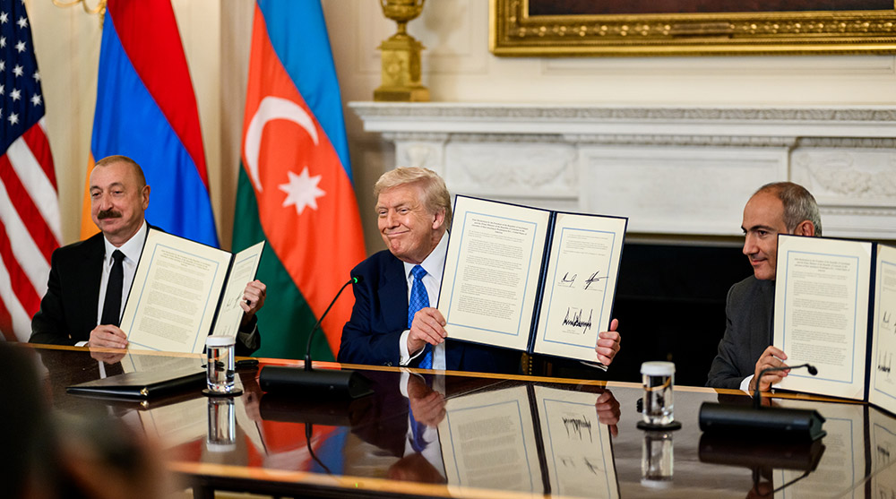 ट्रम्पको रोहभरमा आर्मेनिया र अजरबैजानबीच शान्ति सम्झौता