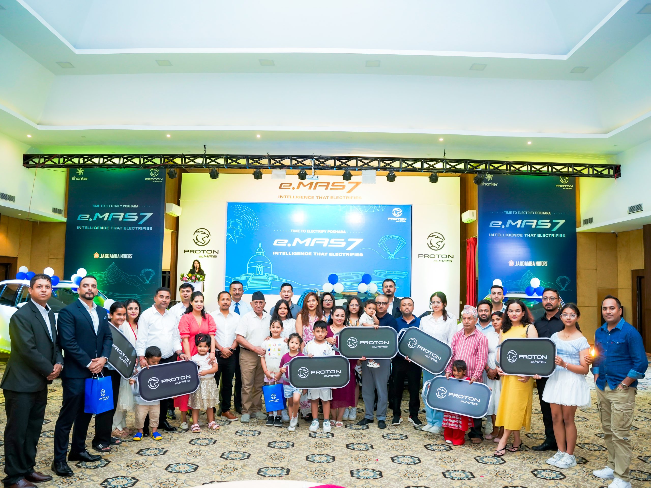 प्रोटोन नेपाललले पोखरामा १० वटा इमास–७ को सामूहिक हस्तान्तरण गर्‍यो