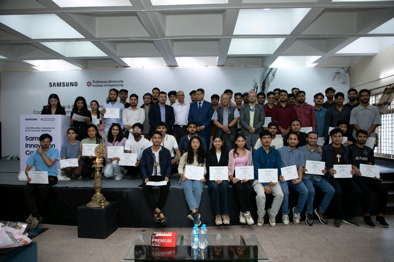 सामसङ इनोभेसन क्याम्पसका ५६ विद्यार्थीहरूलाई प्रमाणपत्र वितरण