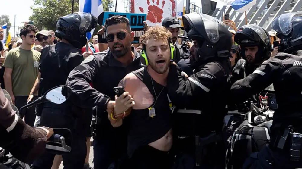 इजरायलमा गाजामा युद्धविराम र बन्धकहरूको रिहाइको माग गर्दै प्रदर्शन